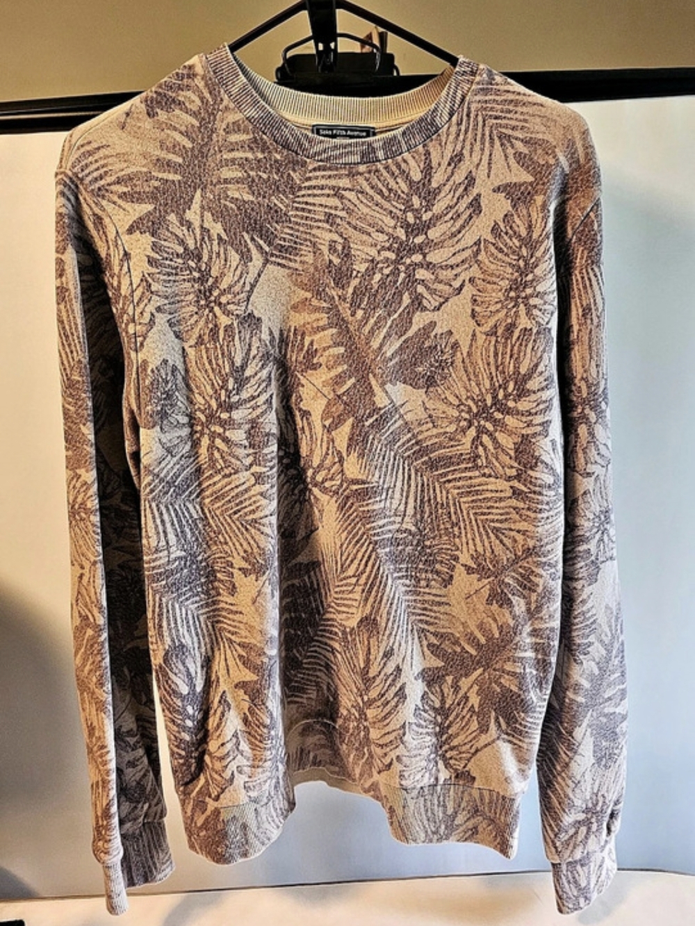 Saks Fifth Avenue Long Sleeve Animal Print Sweater Size Medium Like New